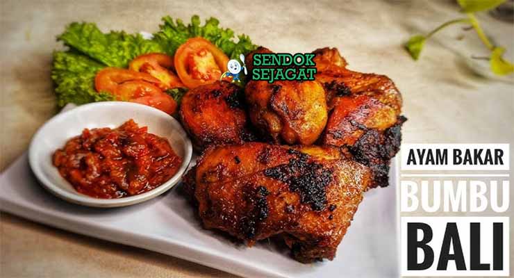 Ayam bakar bumbu Bali siap saji dari Sendok Sejagat dengan sambal matah.