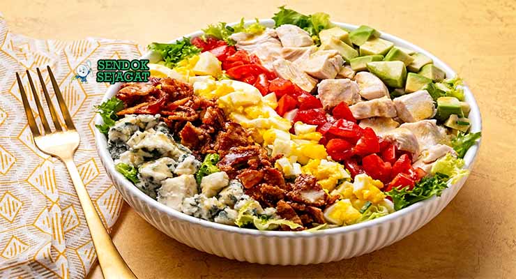 resep cobb salad khas amerika