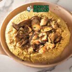 Italian Polenta con Funghi gurih dari Sendok Sejagat dengan jamur.