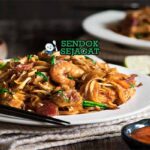 Malaysian Char Kway Teow smoky dari Sendok Sejagat dengan udang.