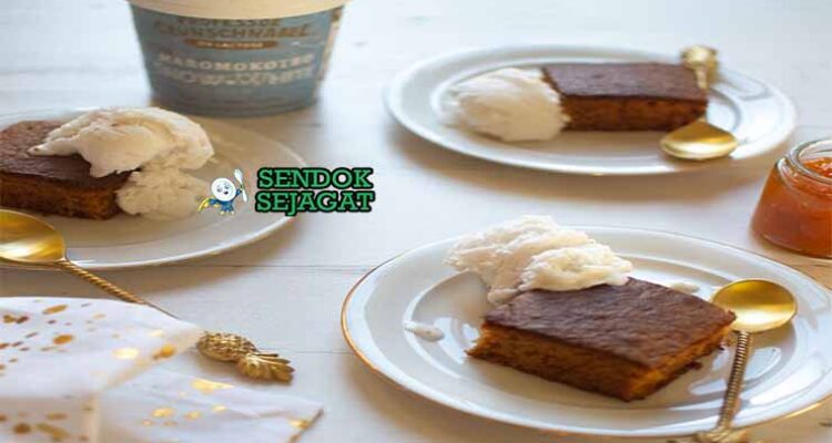 South African Malva Pudding manis dari Sendok Sejagat dengan karamel.
