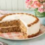 Southern Hummingbird Cake manis dari Sendok Sejagat dengan krim keju.