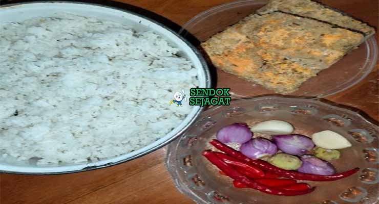 Bahan Nasi Tutug Oncom dengan Oncom dan Kencur.