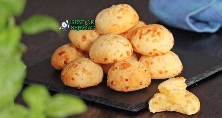 Brazilian Pão de Queijo Sendok Sejagat.
