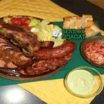 Argentinian Asado Sendok Sejagat dengan chimichurri.