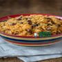 Arroz con Gandules dengan Tostones dan Ketumbar.