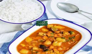 Cape Malay Fish Curry Sendok Sejagat dengan santan.