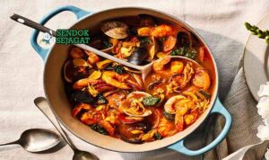 Portuguese Cataplana Sendok Sejagat.