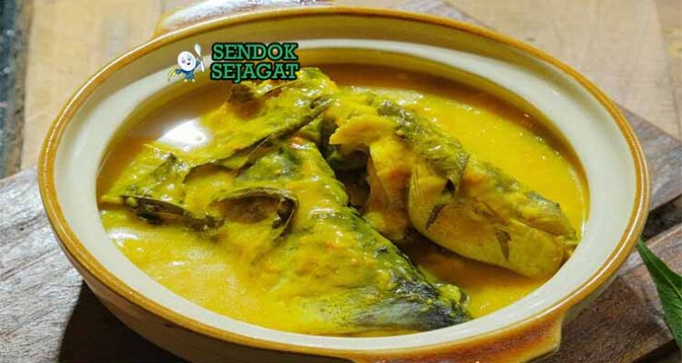 Gulai Tempoyak Ikan Patin dengan Kemangi.