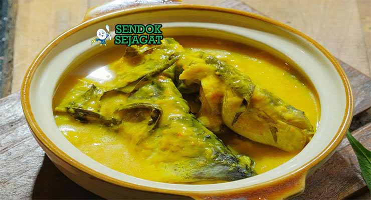 Gulai Tempoyak Ikan Patin dengan Kemangi.