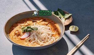 Khanom Jeen Nam Ya Sendok Sejagat.