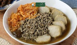 Kupang Lontong Surabaya dengan Kuah Pedas Menggoda.