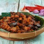 Sambal Goreng Ati Sendok Sejagat dengan hati sapi.