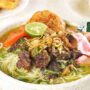 Soto Padang Sendok Sejagat dengan daging sapi.