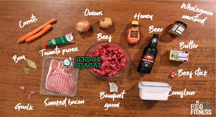 Bahan-bahan untuk Belgian Carbonnade Flamande, termasuk daging sapi dan bir Belgia