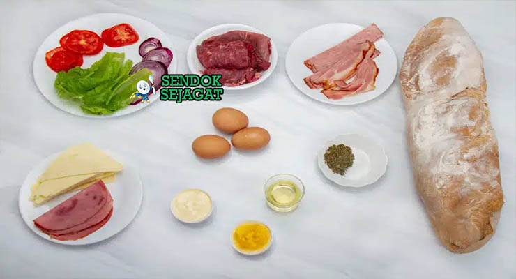 Bahan-bahan untuk Chivito, termasuk daging sapi dan roti crusty