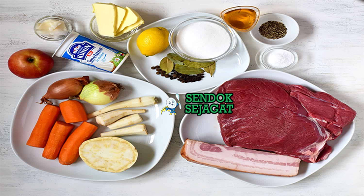 Bahan-bahan untuk Czech Svíčková, termasuk daging sapi dan wortel