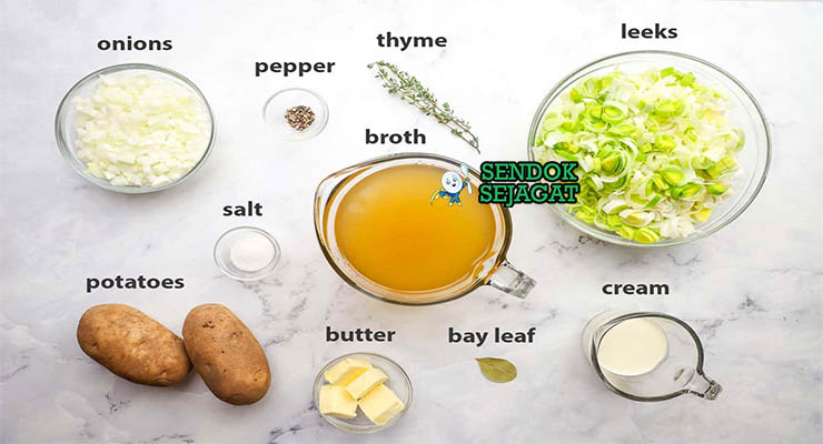 Bahan-bahan untuk Leek and Potato Soup, termasuk daun bawang dan kentang
