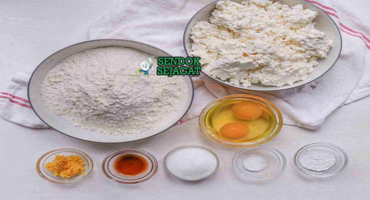 Bahan-bahan untuk Romanian Papanasi, termasuk keju cottage dan selai buah