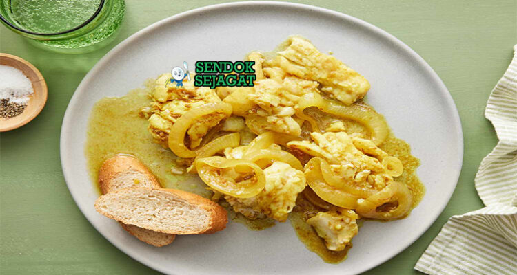 Cape Malay Pickled Fish dengan kuah kari asam manis