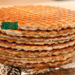 Dutch Stroopwafel dengan isian karamel manis