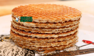 Dutch Stroopwafel dengan isian karamel manis