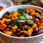 Kenyan Githeri dengan jagung, kacang merah, dan daun ketumbar