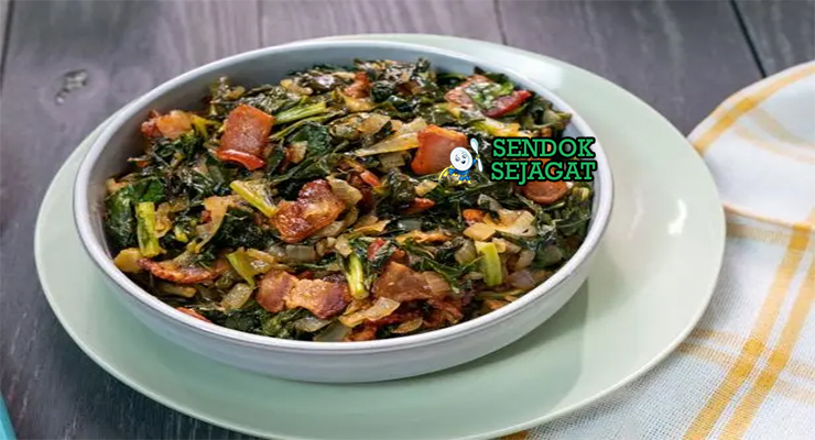 Liberian Collard Greens dengan daging sapi dan nasi putih