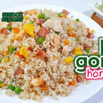 Nasi Goreng Hong Kong dengan udang dan telur