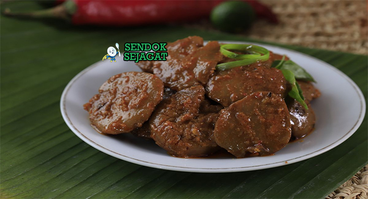 Semur Jengkol Betawi dengan kuah kecap dan bawang goreng