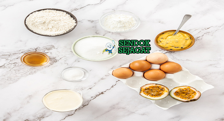 Bahan-bahan untuk Passionfruit Sponge Cake, termasuk markisa dan telur