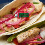 Barramundi Fish Tacos dengan ikan panggang dan alpukat di tortilla