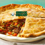 Beef Pot Pie dengan puff pastry keemasan