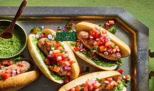 Choripán dengan chorizo panggang dan chimichurri segar