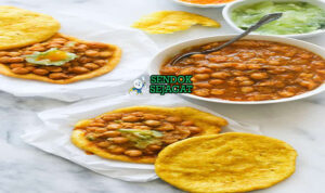 Doubles dengan roti renyah dan channa kental