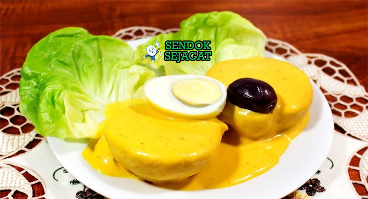 Papa a la Huancaína dengan kentang dan saus keju creamy