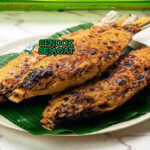 Sate Bandeng dengan bumbu kacang dan lontong
