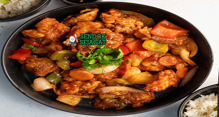 Chinese Sweet and Sour Pork dengan daging renyah dan saus kental
