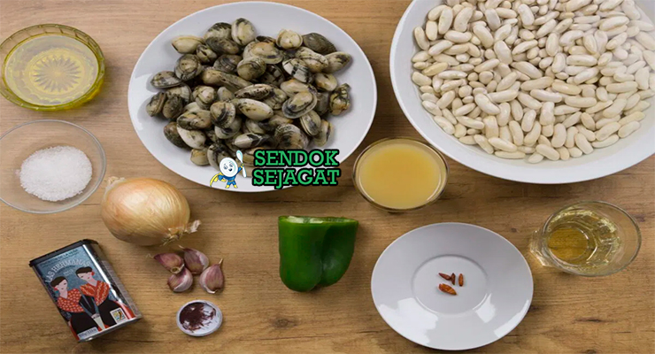 Bahan-bahan untuk Spanish Fabes con Almejas, termasuk kacang putih dan kerang
