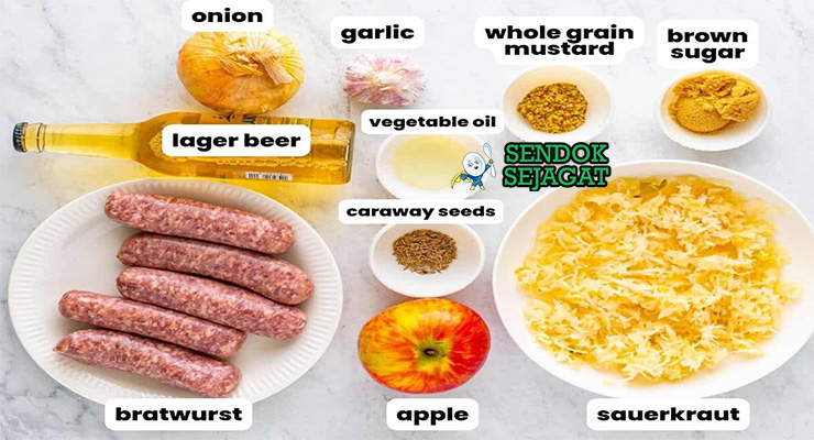 Bahan-bahan untuk Sauerkraut, termasuk kubis dan garam