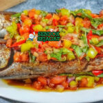 Sambal Colo-Colo dengan Ikan Bakar di piring saji