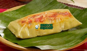 Tamales de Pollo Kukus Ayam Khas Meksiko Tamales de Pollo kukus ayam dengan masa jagung di daun jagung