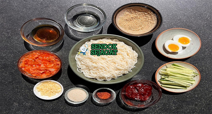 Bahan Bibim Guksu lengkap mie somen gochujang sayur daging telur