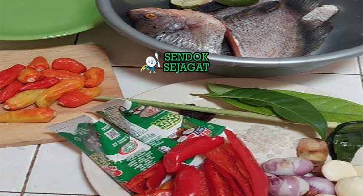 Bahan gulai taboh ikan kakap santan tempoyak kelapa parut serai lengkuas cabe kunyit