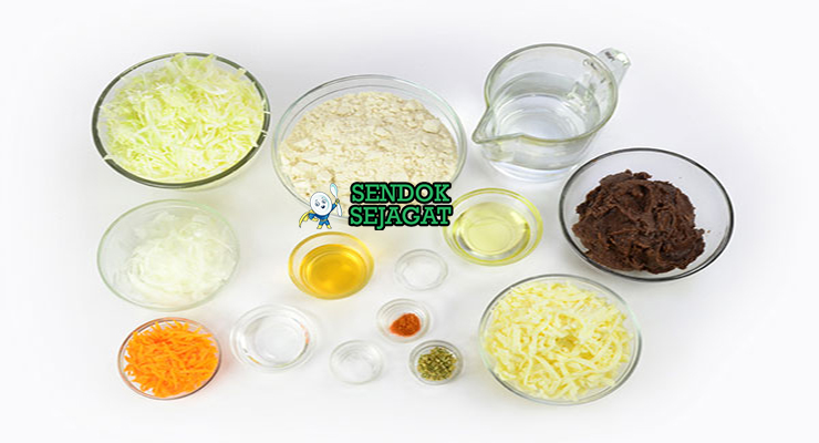 Bahan pupusas masa harina chicharrón keju loroco refried beans curtido kol wortel