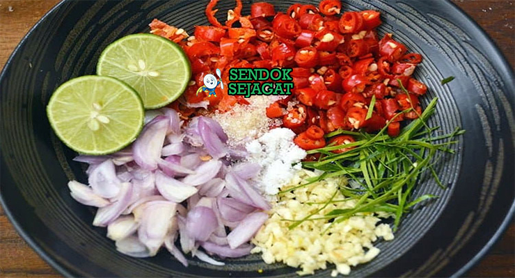 Bahan Sambal Matah lengkap bawang serai cabe jeruk terasi minyak