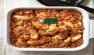 Apple Crisp apel bubbling topping oatmeal golden di baking dish