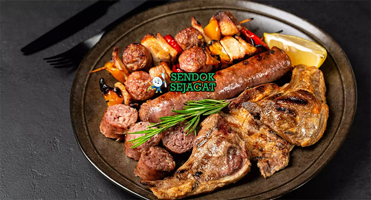 Parrillada Argentina papan kayu besar asado de tira vacío bife de chorizo morcilla chinchulines provoleta meleleh chimichurri