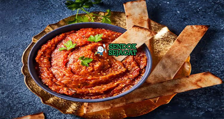 Zaalouk salad terung panggang tomat cumin paprika cilantro olive oil khobz olives harissa mangkuk