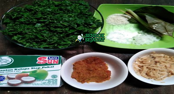 Bahan daun singkong tumbuk daun singkong muda andaliman ikan mas santan cabe jahe lengkuas